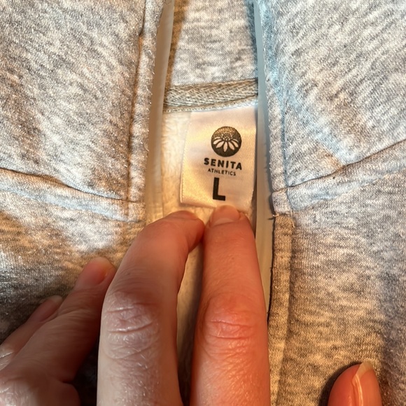 Senita hailey cropped half zip - Picture 2 of 2